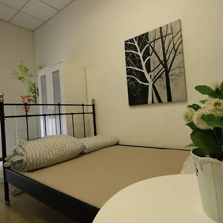 Panda Hostal *